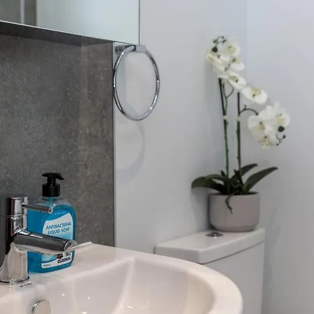 Finest Retreats - Belle House, 6 아파트